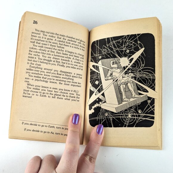 Vintage 80s Choose Your Own Adventure Book - Space Patrol #22 - Picture 9 of 10